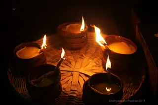 https://nithyananda.org/sites/default/files/photo-gallery/2017-12-Dec-02-nithyananda-diary_bengaluru-aadheenam_barani-deepam-nithyanandeshwara-temple_IMG_9323.jpg?1512289670