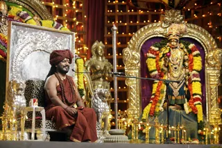 https://nithyananda.org/sites/default/files/photo-gallery/2017-12-Dec-02-nithyananda-diary_bengaluru-aadheenam_nithya-satsang-karthigai-deepam_IMG_0078.jpg?1512293185