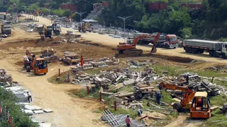 https://nithyananda.org/sites/default/files/photo-gallery/2017-12-Dec-09-nithyananda-diary_bengaluru-aadheenam_mss-construction_DSC01005_0.jpg?1512900860