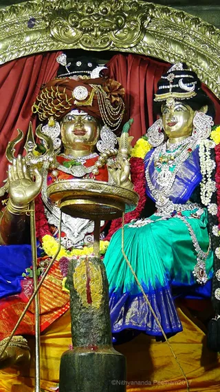 https://nithyananda.org/sites/default/files/photo-gallery/2017-12-Dec-12-nithyananda-diary_bengaluru-aadheenam_temple_DSC01926.JPG?1513173075