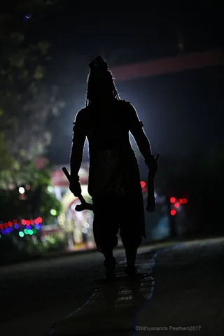 https://nithyananda.org/sites/default/files/photo-gallery/2017-12-Dec-20-nithyananda-diary_bengaluru-aadheenam_mahasadashivoham-aushadha-process_7T7A6544.jpg