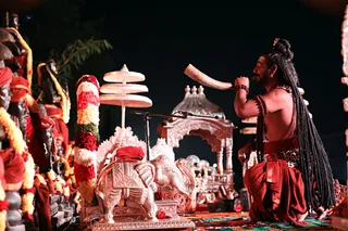 https://nithyananda.org/sites/default/files/photo-gallery/2017-12-Dec-20-nithyananda-diary_bengaluru-aadheenam_mahasadashivoham-aushadha-process_7T7A6639.jpg