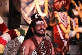 https://nithyananda.org/sites/default/files/photo-gallery/2017-12-Dec-20-nithyananda-diary_bengaluru-aadheenam_mahasadashivoham-aushadha-process_7T7A6712.jpg