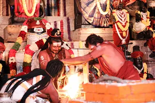 https://nithyananda.org/sites/default/files/photo-gallery/2017-12-Dec-20-nithyananda-diary_bengaluru-aadheenam_mahasadashivoham-aushadha-process_7T7A6879.jpg