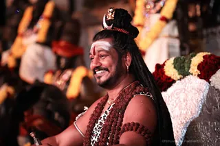https://nithyananda.org/sites/default/files/photo-gallery/2017-12-Dec-20-nithyananda-diary_bengaluru-aadheenam_mahasadashivoham-aushadha-process_7T7A7022.jpg