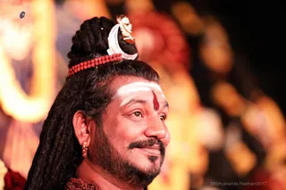 https://nithyananda.org/sites/default/files/photo-gallery/2017-12-Dec-20-nithyananda-diary_bengaluru-aadheenam_mahasadashivoham-aushadha-process_7T7A7056.jpg