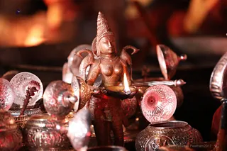 https://nithyananda.org/sites/default/files/photo-gallery/2017-12-Dec-20-nithyananda-diary_bengaluru-aadheenam_mahasadashivoham-aushadha-process_7T7A7183.jpg