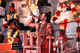 https://nithyananda.org/sites/default/files/photo-gallery/2017-12-Dec-20-nithyananda-diary_bengaluru-aadheenam_mahasadashivoham-aushadha-process_IMG_3166.jpg