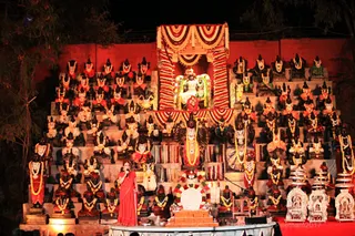https://nithyananda.org/sites/default/files/photo-gallery/2017-12-Dec-20-nithyananda-diary_bengaluru-aadheenam_mahasadashivoham-aushadha_IMG_2419.JPG