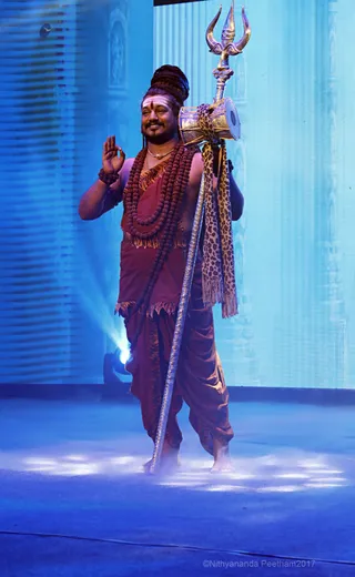 https://nithyananda.org/sites/default/files/photo-gallery/2017-12-Dec-21-nithyananda-diary_bengaluru-aadheenam_mahadeva-darshan_7T9A0233.jpg?1515776856