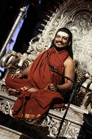 https://nithyananda.org/sites/default/files/photo-gallery/2017-12-Dec-23-nithyananda-diary_bengaluru-aadheenam_initiation-process_7T7A9892_0.jpg?1515827794