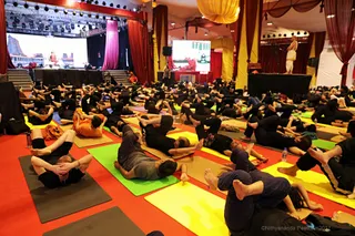 https://nithyananda.org/sites/default/files/photo-gallery/2017-12-Dec-23-nithyananda-diary_bengaluru-aadheenam_nithyananda-yoga-session_7T9A0016.jpg?1515827550