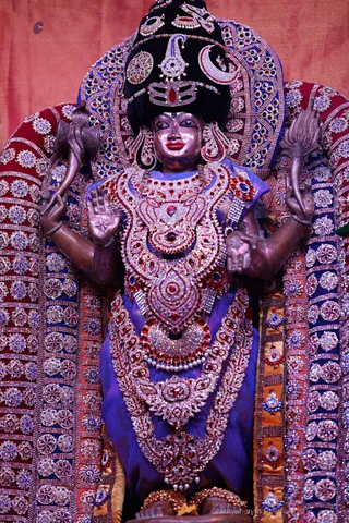 https://nithyananda.org/sites/default/files/photo-gallery/2017-12-Dec-25-mpses7T7A8690.jpg?1515842703