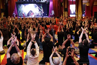 https://nithyananda.org/sites/default/files/photo-gallery/2017-12-Dec-26-nithyananda-diary_bengaluru-aadheenam_nithyananda-yoga-session_IMG_9995.jpg?1515844260