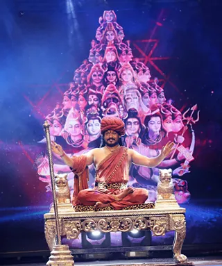 https://nithyananda.org/sites/default/files/photo-gallery/2017-12-Dec-27-nithyananda-diary_bengaluru-aadheenam_mahasadashiva-darshan_7T7A0402.jpg?1516417490