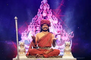https://nithyananda.org/sites/default/files/photo-gallery/2017-12-Dec-27-nithyananda-diary_bengaluru-aadheenam_mahasadashiva-darshan_7T7A0462_1.jpg?1516417537