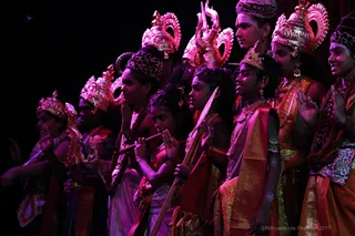 https://nithyananda.org/sites/default/files/photo-gallery/2017-12-Dec-27-nithyananda-diary_bengaluru-aadheenam_mahasadashiva-darshan_7T9A0007_0.jpg?1516417731