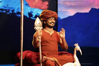 https://nithyananda.org/sites/default/files/photo-gallery/2017-12-Dec-27-nithyananda-diary_bengaluru-aadheenam_nithyananda-yoga_7T7A0206_0.jpg?1516417095