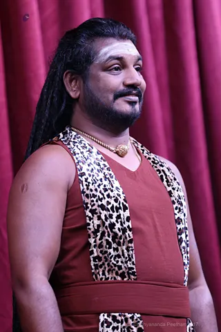 https://nithyananda.org/sites/default/files/photo-gallery/2017-12-Dec-29-nithyananda-diary_bengaluru-aadheenam_nithyananda-yoga_7T7A1981.jpg?1516419614