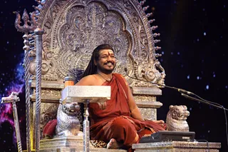 https://nithyananda.org/sites/default/files/photo-gallery/2017-12-Dec-30-nithyananda-diary_bengaluru-aadheenam_cosmology-11-dimensions-session_7T7A2202.jpg