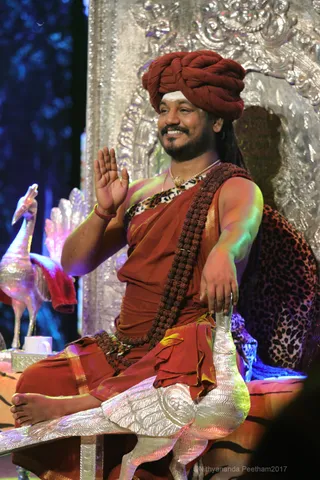 https://nithyananda.org/sites/default/files/photo-gallery/2017-12-Dec-30-nithyananda-diary_bengaluru-aadheenam_nithyananda-yoga_7T9A0023.jpg