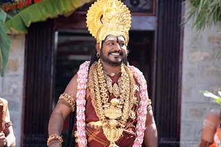 https://nithyananda.org/sites/default/files/photo-gallery/2017-12-Dec-31-nithyananda-diary_bengaluru-aadheenam_nithyananda-brahmotsavam-dhwajarohanam_7T7A2384.jpg?1516954746