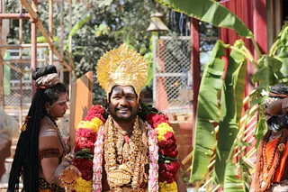 https://nithyananda.org/sites/default/files/photo-gallery/2017-12-Dec-31-nithyananda-diary_bengaluru-aadheenam_nithyananda-brahmotsavam-dhwajarohanam_7T7A2475.jpg?1516955023