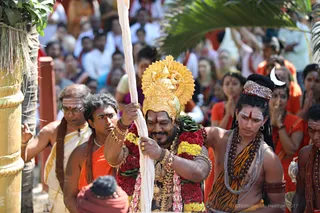 https://nithyananda.org/sites/default/files/photo-gallery/2017-12-Dec-31-nithyananda-diary_bengaluru-aadheenam_nithyananda-brahmotsavam-dhwajarohanam_7T7A2484.jpg?1516955045