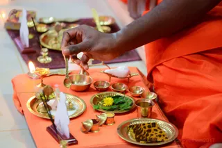 http://nithyananda.org/sites/default/files/photo-gallery/2017-1jan-10th-nithyananda-diary_DSC_3314_bengaluru-aadheenam-nithya-puja.jpg
