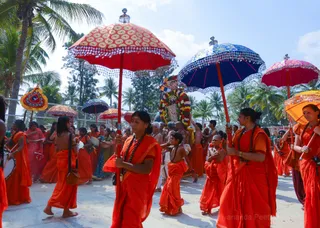 http://nithyananda.org/sites/default/files/photo-gallery/2017-1jan-11th-nithyananda-diary_DSC_4311_bengaluru-aadheenam-arudra-darshan-procession.jpg