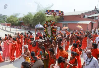 http://nithyananda.org/sites/default/files/photo-gallery/2017-1jan-11th-nithyananda-diary_DSC_4334_bengaluru-aadheenam-arudra-darshan-procession.jpg
