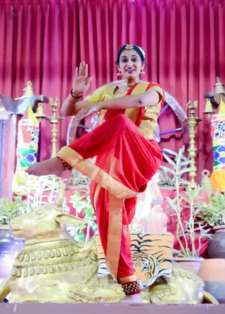 http://nithyananda.org/sites/default/files/photo-gallery/2017-1jan-11th-nithyananda-diary_DSC_4993_bengaluru-aadheenam-arudra-darshan-evening-culturals.jpg