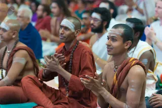 http://nithyananda.org/sites/default/files/photo-gallery/2017-1jan-14th-nithyananda-diary_DSC_6074_bengaluru-aadheenam-glimpses-sharings.jpg