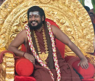 http://nithyananda.org/sites/default/files/photo-gallery/2017-1jan-14th-nithyananda-diary_DSC_6554_bengaluru-aadheenam-temple-pongal-festival-swamiji.jpg