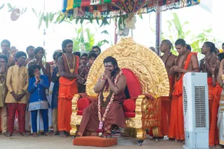 http://nithyananda.org/sites/default/files/photo-gallery/2017-1jan-14th-nithyananda-diary_DSC_6967_bengaluru-aadheenam-temple-pongal-festival-swamiji.jpg