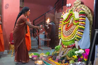 http://nithyananda.org/sites/default/files/photo-gallery/2017-1jan-15th-nithyananda-diary_DSC_8316_bengaluru-aadheenam-adhikaara-nandi-alankar-puja.jpg