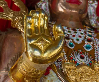 Nithyanandeshwara Sadashiva Temple Deities - Detail of Nithyanandeshwara Sadashiva's Hand