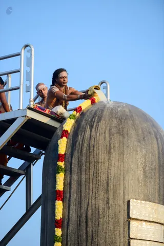 http://nithyananda.org/sites/default/files/photo-gallery/2017-1jan-2nd-nithyananda-diary_DSC_9118_bengaluru-aadheenam-rudrabhishekam.jpg