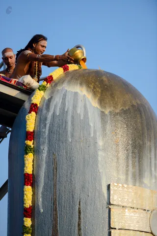 http://nithyananda.org/sites/default/files/photo-gallery/2017-1jan-2nd-nithyananda-diary_DSC_9219_bengaluru-aadheenam-rudrabhishekam.jpg