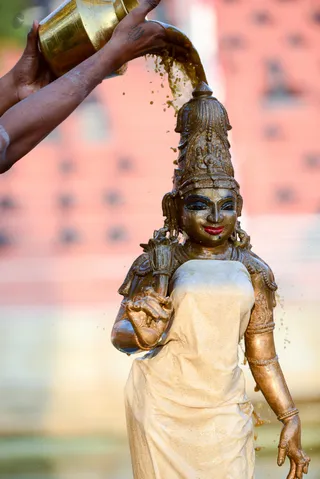 http://nithyananda.org/sites/default/files/photo-gallery/2017-1jan-9th-nithyananda-diary_DSC_2932_bengaluru-aadheenam-rudrabhishekam.jpg