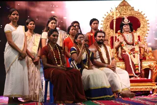 http://nithyananda.org/sites/default/files/photo-gallery/2017-3apr-10th-nithyananda-diary_IMG_1567_tiruvannamalai-aadheenam-purnima-sadashiva-sena-presentation.jpg