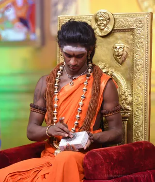 Nithya Dhyaan Yoga - Tamil Program: Manifesting Shaktis Demo. Answers from the Cosmos are written in the Krishta Shila to the questions about the Dimension of Length or Logic.