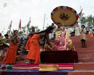 http://nithyananda.org/sites/default/files/photo-gallery/2017-3apr-17th-nithyananda-diary_DSC_2035_bengaluru-aadheenam-rudrabhishekam.jpg