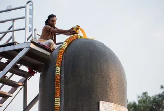 http://nithyananda.org/sites/default/files/photo-gallery/2017-3apr-17th-nithyananda-diary_DSC_2123_bengaluru-aadheenam-rudrabhishekam.jpg