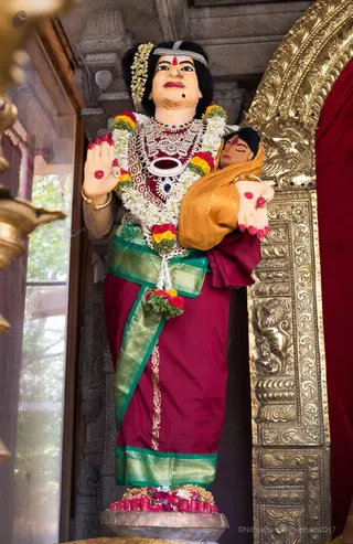 http://nithyananda.org/sites/default/files/photo-gallery/2017-3apr-17th-nithyananda-diary_DSC_2301_bengaluru-aadheenam-naamakaranam-naming-ceremony-temple-temple-murthy.jpg