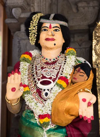 http://nithyananda.org/sites/default/files/photo-gallery/2017-3apr-17th-nithyananda-diary_DSC_2306_bengaluru-aadheenam-naamakaranam-naming-ceremony-temple-stemple-murthy.jpg