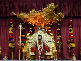 http://nithyananda.org/sites/default/files/photo-gallery/2017-3apr-1st-nithyananda-diary_DSC_3366-Edit_bengaluru-aadheenam-boss-workshop-swamiji.jpg