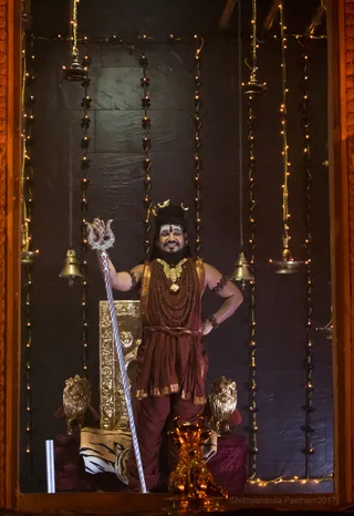 http://nithyananda.org/sites/default/files/photo-gallery/2017-3apr-20th-nithyananda-diary_DSC_3806_bengaluru-aadheenam-IA-day1-sadashiva-darshan-swamiji.jpg