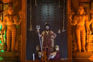 http://nithyananda.org/sites/default/files/photo-gallery/2017-3apr-20th-nithyananda-diary_DSC_3884_bengaluru-aadheenam-IA-day1-sadashiva-darshan-swamiji.jpg