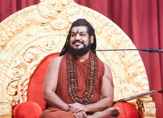 http://nithyananda.org/sites/default/files/photo-gallery/2017-3apr-21st-nithyananda-diary_DSC_4916_bengaluru-aadheenam-IA-day2-identity-session-swamiji.jpg